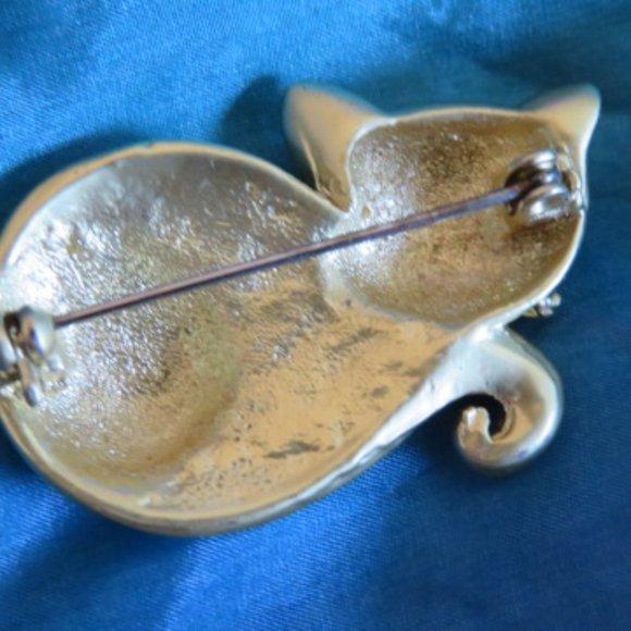 CAT Gold Tone Metal with Rhinestones Brooch 4x2 cm (I1) - Picture 3 of 3
